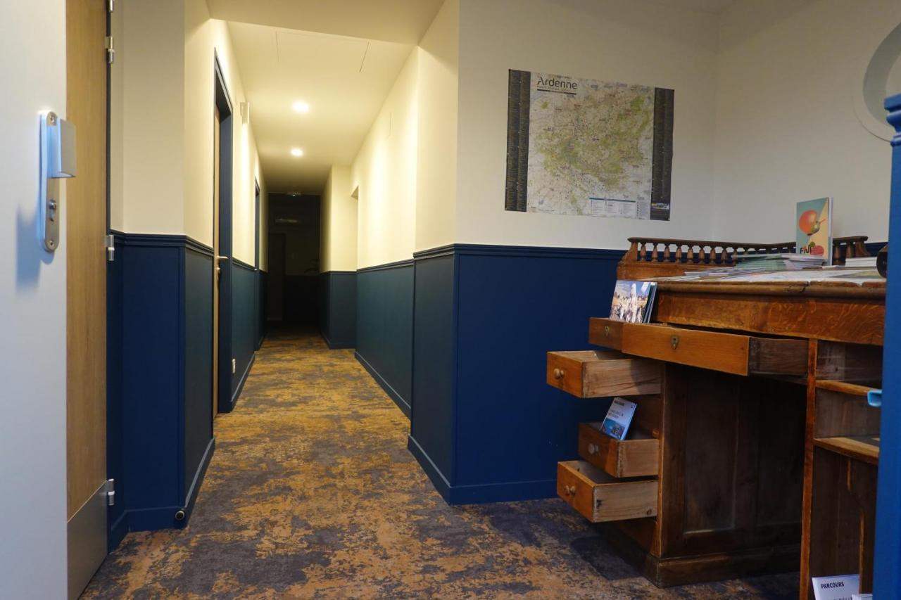 La Grande-Ourse Bed & Breakfast Charleville-Mezieres Bagian luar foto