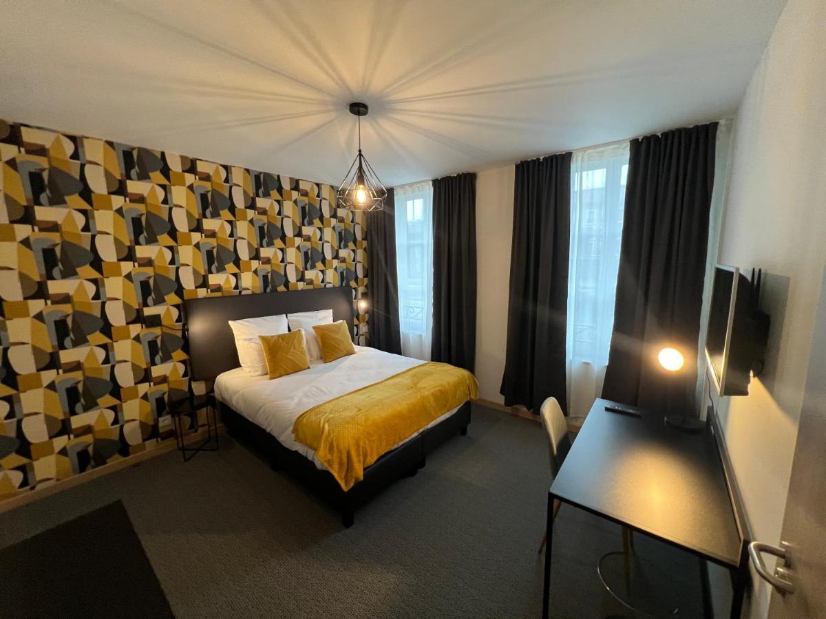 La Grande-Ourse Bed & Breakfast Charleville-Mezieres Bagian luar foto
